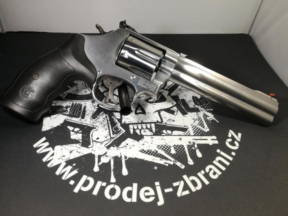 KOMISE - SW revolver 686-6, .357Mag.