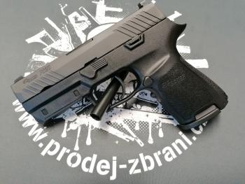 P320 Lima, tritiová mířidla, zelený laser