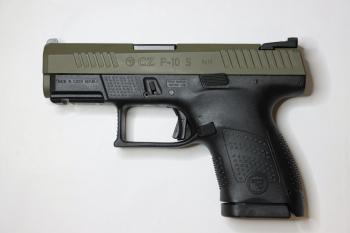 CZ P-10 S GREEN CERAKOTE