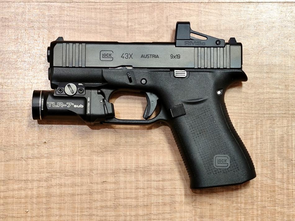 Glock 43X MOS, RMSc Shield Optic, Streamlight TLR-7 sub , samonabíjecí pistole, 9 mm Luger