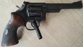Smith Wesson model 19, 6